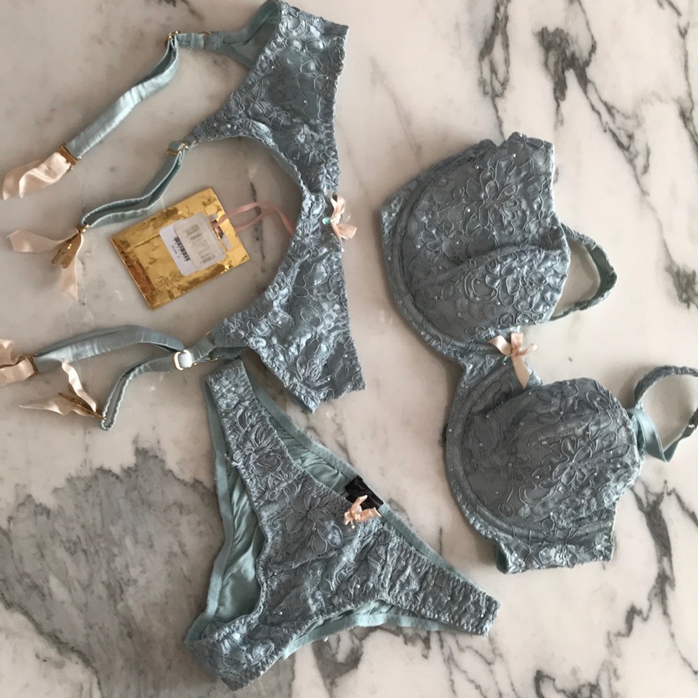 Agent Provocateur Pale Blue Lace Bra, Garter Belt & Thong Set
